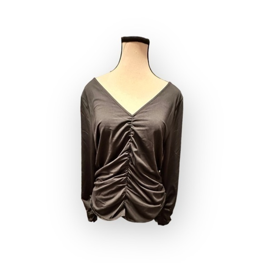 Women’s Signature Reitmans Black Ruched Front Deep V Neck Blouse XL